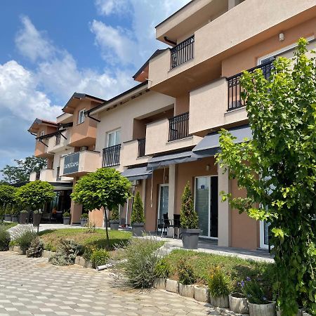 Panorama Apartments Veliko Gradiste Exterior photo